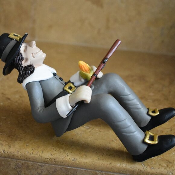 2 D Manning Thanksgiving Shelf Sitter Pilgrims Man Woman Clay Figure Statue Set - Picture 11 of 16